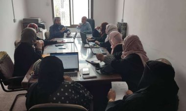 الوكيل الشبحي يناقش مع لجنة التيسير الرسائل الخاصة بصحة الأم و الميزانية العامة للحملة