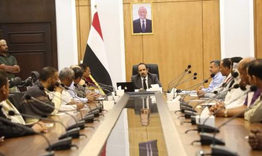 محافظ حضرموت يرأس لقاءً تشاوريًا بقيادتي مكتبي التربية والتعليم ومديري مكاتب التربية بالمديريات