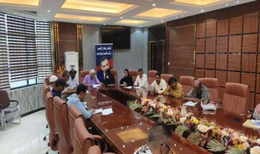 الأمين العام يناقش استعدادات المكتب التنفيذي بخورمكسر لاجازة عيد الفطر