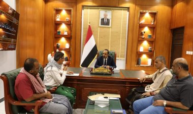 محافظ حضرموت يبحث آليات تفعيل التدخلات المستدامة بمديرية غيل باوزير