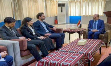 وزير الخارجية يلتقي المدير الإقليمي لمركز الحوار الإنساني