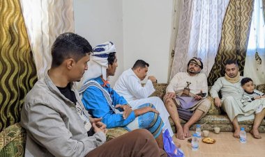 انتقالي العاصمة عدن ينفذ زيارة عيدية لأسرة الشهيد علي الصمدي