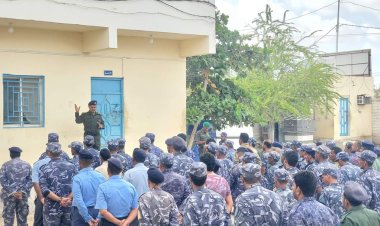 العقيد العوبثاني يشيد بالجهود الأمنية التي تبذلها الأجهزة الأمنية بغيل باوزير ويشدّد بالانضباط وتنفيذ التوجيهات القيادية