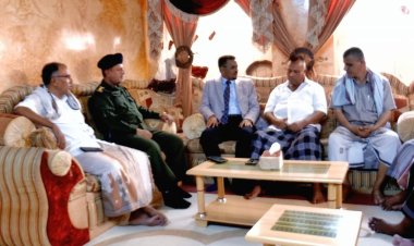 الأمين العام يطمئن على صحة مدير إدارة شؤون الموظفين بمكتب وزارة الإدارة المحلية بالمحافظة