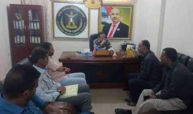 رئيس تنفيذية انتقالي لحج يلتقي بمدير الصحة والسلامة المهنية بالسلطة المحلية بالمحافظة