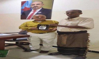 نقيب الصحفيين الجنوبيين يشيد بجهود الباحث حسن باحشوان في اعمال التوثيق