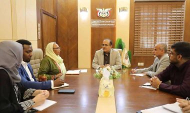 بحيبح و الشبحي يبحثان تدخلات صندوق الأمم المتحدة للسكان في القطاع الصحي في بلادنا