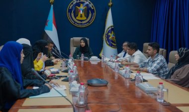 هيئة الاغاثة والأعمال الإنسانية تبحث الوضع الصحي والإنساني بمديرية البريقة