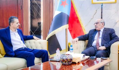 رئيس الجمعية الوطنية يناقش مع وكيل وزار التخطيط والتعاون الدولي دور المنظمات الدولية العاملة في الجنوب