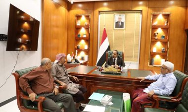 محافظ حضرموت يبحث مع أعضاء الكتلة البرلمانية أوضاع المحافظة  والمقترحات لتجاوز الملفات العالقة وتحسين الخدمات