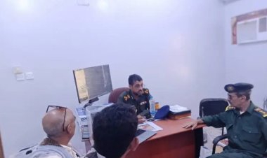 العميد لحمدي يزور إدارة مكافحة المخدرات بشبوة