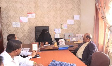 رئيس انتقالي شبوة يطلع على أنشطة جميعة تنمية المرأة بالمحافظة