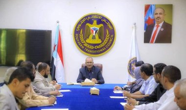 الأمانة العامة تناقش مستوى أداء دوائرها والهيئات المحلية ومنسقيات الجامعات