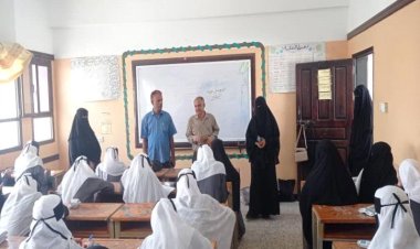 مدير تربية لحج يتفقد ثانوية الزهراء للبنات ومدرسة لبوزة