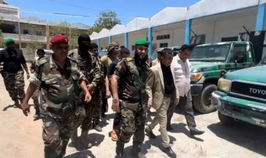 مدير الصناعة والتجارة يشيد بإنجازات وحدة حماية الأراضي ويحثها على استقبال الشكاوي ورفعها للجهات المختصة