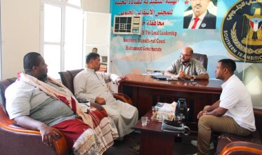 نائب رئيس تنفيذية انتقالي حضرموت يلتقي رئيسي اتحاد كرة اليد بالمحافظة