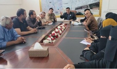 الداؤودي يحث على مضاعفة الجهود لتنمية الايرادات وتحسين الخدمات في عدن