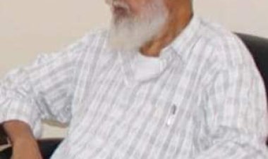 محافظ حضرموت يعزّي في وفاة الكادر الإداري بمكتب التعليم الفني الأستاذ خالد باعنتر