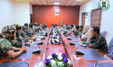 قائد الحزام الأمني يكلف التوجيه المعنوي بتكثيف التوعية