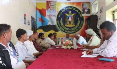 رئيس انتقالي الضالع يناقش تفعيل أنشطة الأندية بالمحافظة