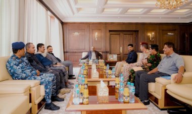 الرئيس الزُبيدي يطّلع على الأوضاع الأمنية والعسكرية بمحافظة شبوة