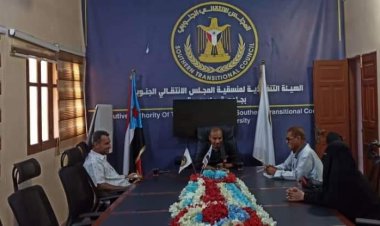 منسقية موظفي مجمع ابن سيناء بجامعة حضرموت تعقد اجتماعها الدوري لمايو