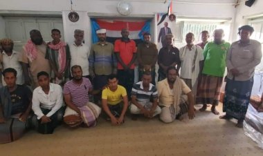 انتقالي الشحر يعقد اجتماعاً موسعاً بأعضاء القيادة المحلية ورؤساء اللجان بمراكز مدينة الحامي