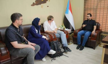 العولقي يرحب بالفريق الإعلامي السويسري