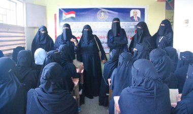 انتقالي حضرموت يدشن دورة إسعافات أولية لمسؤولي شؤون المرأة بمركز بويش روكب