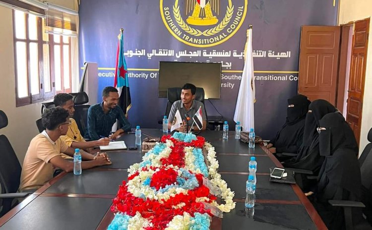 منسقية إنتقالي طلاب كلية الآداب والعلوم الإنسانية تعقد أجتماعها الدوري لمايو