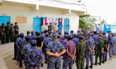 إنتقالي غيل باوزير ينظم محاضرة توعوية في ادارة أمن المديرية.