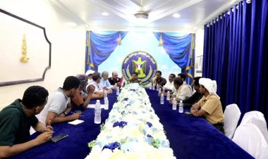 رئيس تنفيذية انتقالي حضرموت يطلع على أنشطة الهيئة التنفيذية للقيادة المحلية بمديرية الريدة وقصيعر