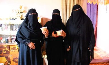 انتقالي حضرموت يشيد بدور الأسر المنتجة لتجاوز الظروف المعيشية الصعبة ويحثهم على الاستمرار