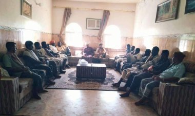 انتقالي حوف ينظم ندوة سياسية تثقيفية للشباب بالمديرية