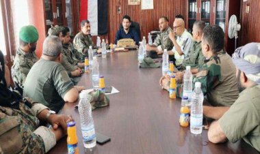 السلطة المحلية بالبريقة تناقش الخطة الأمنية المقرة خلال إجازة عيد الأضحى المبارك