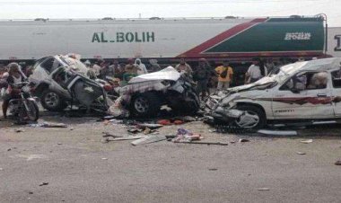 حادث مروّع في لحج يوقع قتلى وجرحى