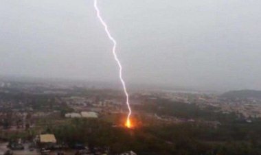 وفاة شابين وإصابة اثنين آخرين إثر صاعقة رعدية في الضالع