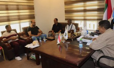 رئيس تنفيذية انتقالي حضرموت يطلع على أنشطة واحتياجات نادي "الريان" الرياضي بمديرية ساه