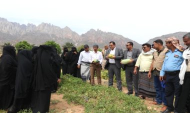 سقطرى.. وزير الزراعة والأسماك يفتتح عدد من المشاريع