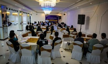 برعاية انتقالي العاصمة عدن.. إقامة محاضرة توعوية لطلاب جامعة عدن بعنوان "أهمية دور الشباب في تنمية المجتمع"