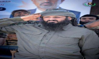 العميد الوالي يعزي قائد اللواء الثاني دعم وإسناد في وفاة شقيقه