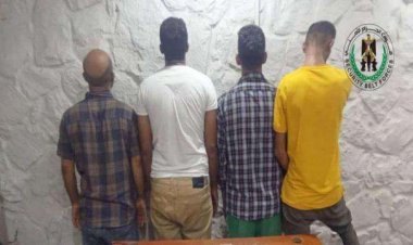 قوات حزام عدن تلقي القبض على عدد من مروجي ومتعاطي المخدرات