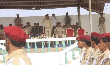 قائد المنطقة العسكرية الثانية يدشن العام التدريبي والمعنوي والقتالي للكتيبة الخاصة