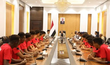 محافظ حضرموت : اهتمام السلطة المحلية بحضرموت بقطاع الشباب يأتي انطلاقًا من إيمانها  بالطاقات المتجددة والكامنة في الشباب لاستثمارها لخدمة الوطن وتشريفه خارجيًا