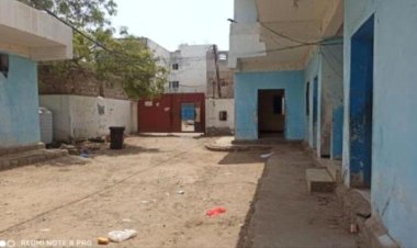 أمن الحوطة بلحج يقبض على شخص عذب وسجن زوجته بمنطقة الدباء