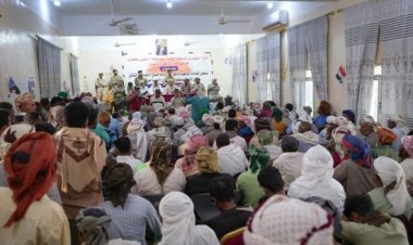 محافظ سقطرى يكشف ملابسات إلغاء صفة شيخ مشائخ الأرخبيل