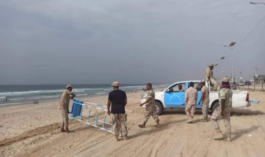 قوات خفر سواحل بحضرموت تنصب عدد من ابراج المراقبة على سواحل مدينه المكلا