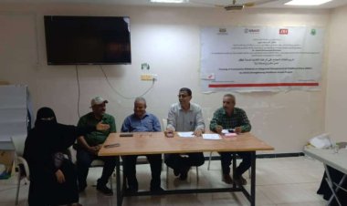 مدير مكتب الصحة بلحج يختتم دورة تدريبية للقابلات في مجال الرعاية التكاملية لصحة الطفل