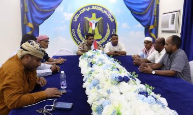 رئيس تنفيذية انتقالي حضرموت يلتقي إدارة نادي القادسية بمديرية ساه بوادي حضرموت