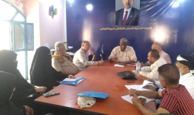 العاصمة عدن.. تنفيذية انتقالي التواهي تعقد اجتماعها الدوري لشهر يوليو